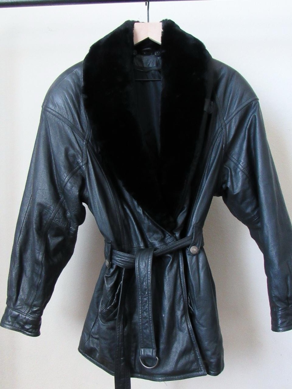 ✨VTG 1990s Black Faux Fur Collar Leather Coat - Women's Wrap Jacket S/M